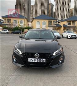 نيسان ألتيما